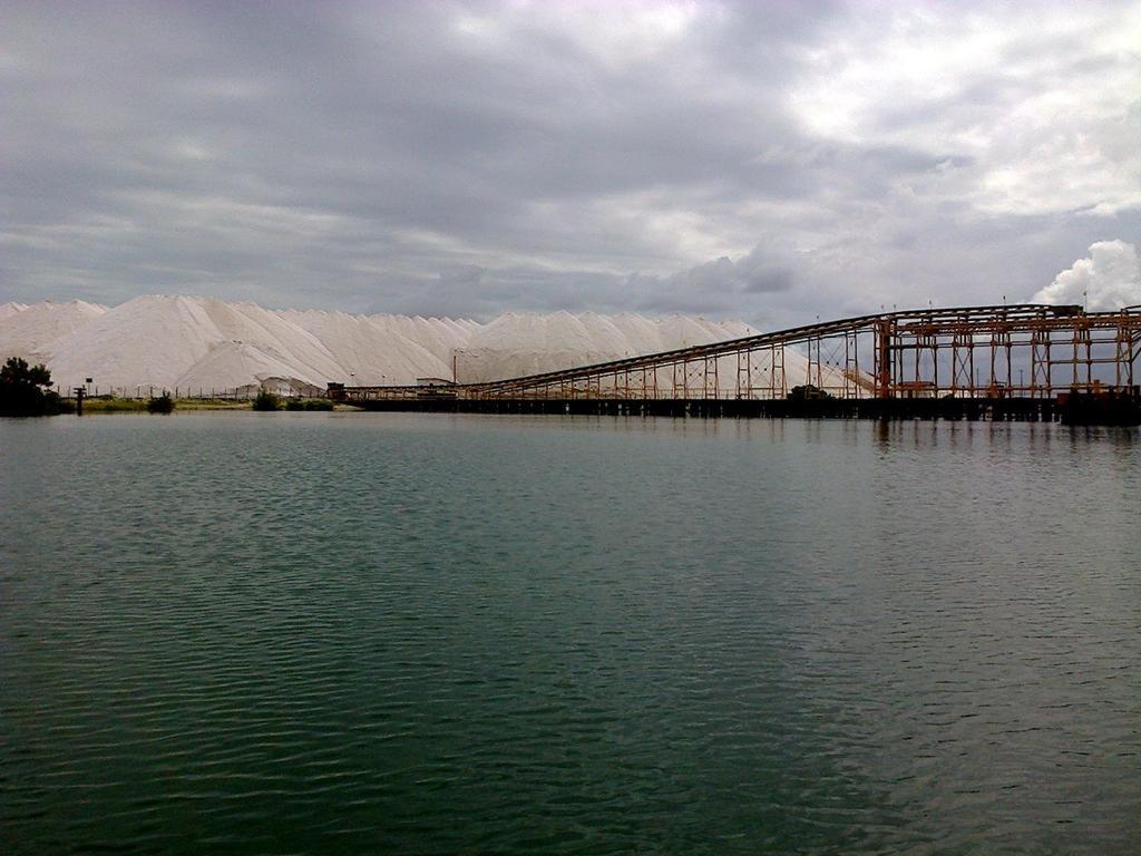 Pousada Chale Mar Rio Galinhos Bagian luar foto